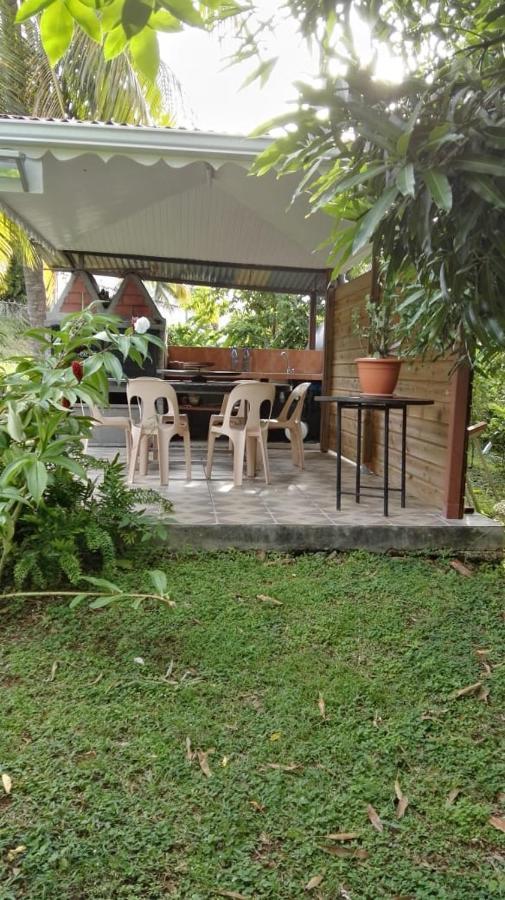 Hébergement mouchas F4 - dans Villa les Polycias Sainte-Luce Extérieur photo