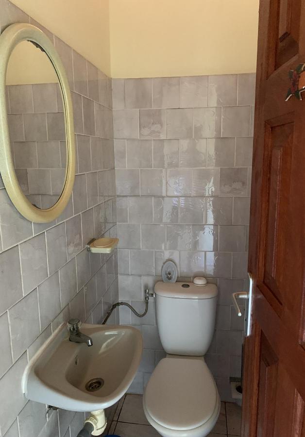 Hébergement mouchas F4 - dans Villa les Polycias Sainte-Luce Extérieur photo